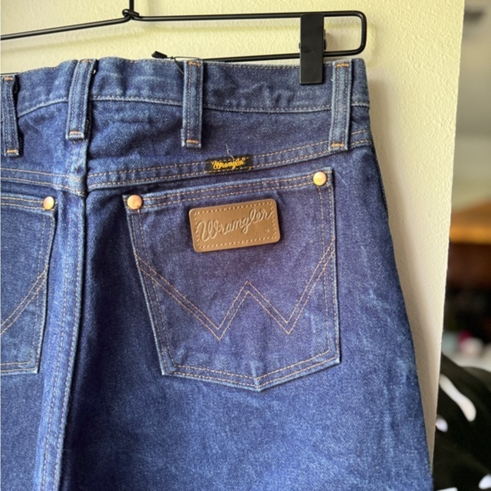 Wrangler Men's Dark Blue Relaxed Jeans